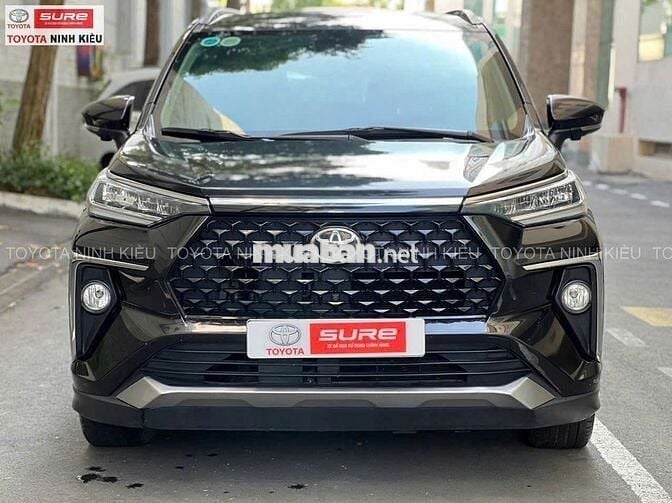 Toyota Veloz Cross TOP 2023 Đen 155.000 km