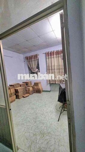 Nhà đẹp như tranh, BTCT 1 Lầu, 38m2, sổ hoàn công, giá tốt - còn thươn