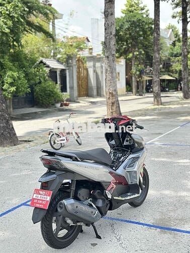 Honda Airblade 125 2024 Bạc Đỏ 1450 KM