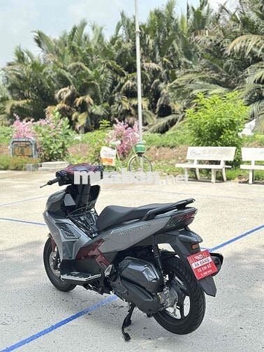 Honda Airblade 125 2024 Bạc Đỏ 1450 KM
