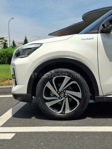 Toyota Raize 2024 odo 15.000km