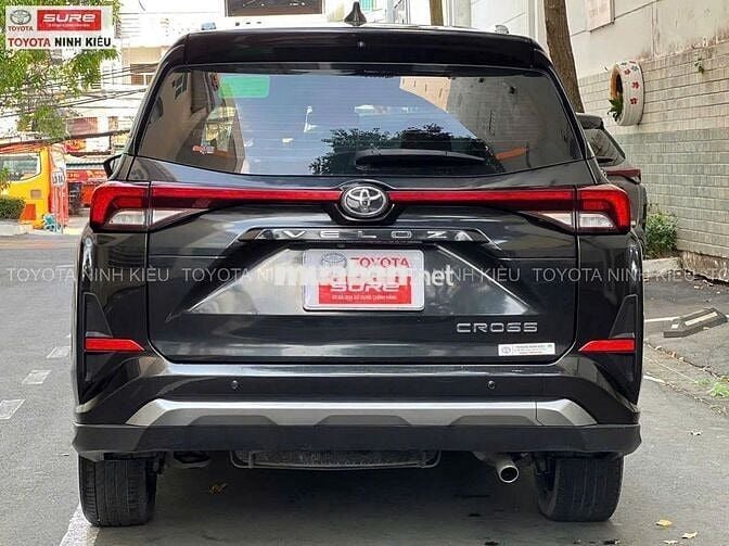 Toyota Veloz Cross TOP 2023 Đen 155.000 km