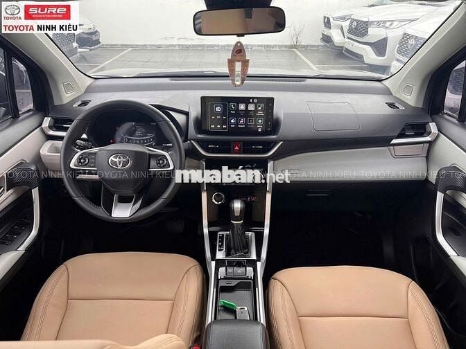 Toyota Veloz Cross TOP 2023 Đen 155.000 km