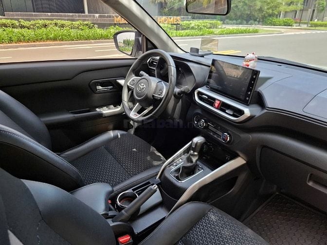 Toyota Raize 2024 odo 15.000km