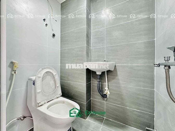 🌷Phòng trọ có gác mới 100% thang máy ngay cầu Nguyễn Văn Cừ