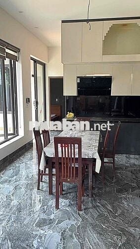 Bán villas Ngũ hành sơn gần công an Quận gần biển
