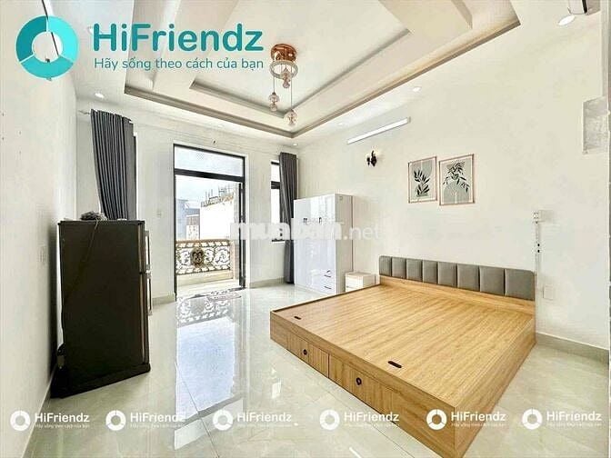 CHO THUÊ PHÒNG BAN CÔNG THOÁNG  FULL NỘI THẤT NGAY CÔNG VIÊN LÀNG HOA