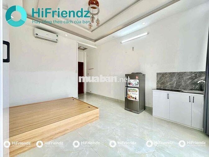 CHO THUÊ PHÒNG BAN CÔNG THOÁNG  FULL NỘI THẤT NGAY CÔNG VIÊN LÀNG HOA
