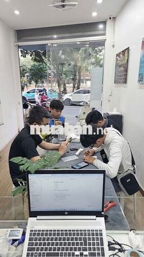 TUYỂN CTV BÁN ĐIỆN THOẠI, MÁY TÍNH BẢNG & LAPTOP