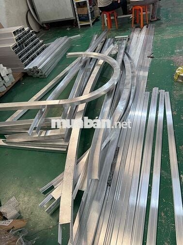 Tuyển dụng 2 thợ hàn dân dụng và phụ hàn