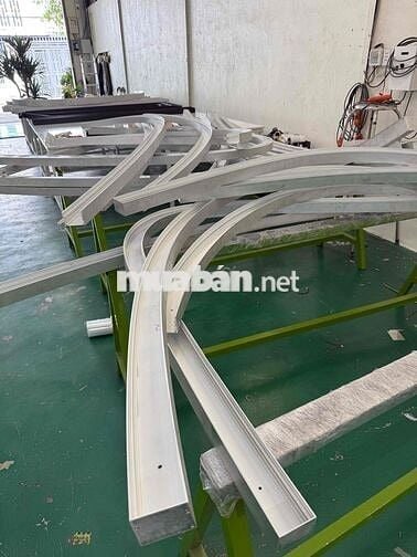 Tuyển dụng 2 thợ hàn dân dụng và phụ hàn