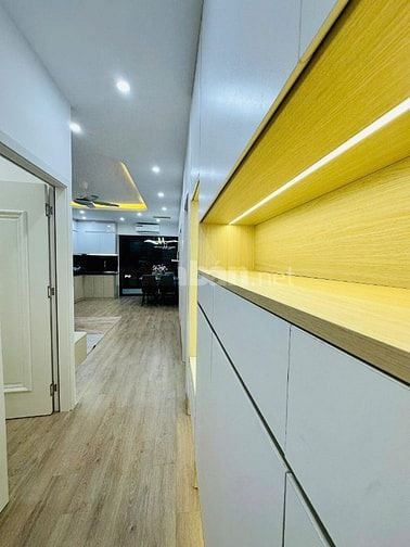 Cho thuê căn hộ chung cư Đại Kim Building, DT 65m2, 3 phòng ngủ, 2WC