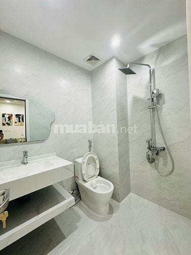 Cho thuê căn hộ chung cư Đại Kim Building, DT 65m2, 3 phòng ngủ, 2WC