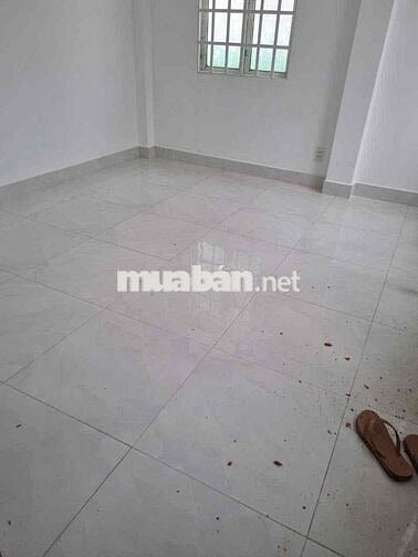 Cho thuê nhà Mới, Mặt tiền đường Nguyễn Thượng Hiền - nhà trệt 3 lầu