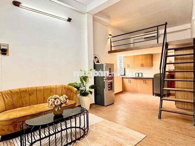 CHO THUÊ CÁC PHÒNG RỘNG 40m² CÓ BAN CÔNG CỬA SỔ NGAY TRUNG TÂM Q10