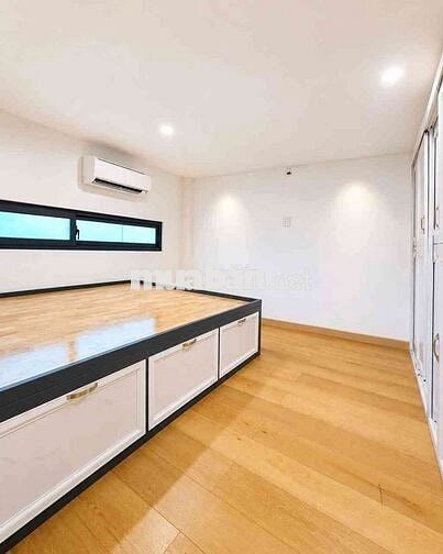 Bán nhà Tân Quý, DTSD 20M2, hẻm xe hơi, hỗ trợ vay, chỉ hơn 2 tỷ TL