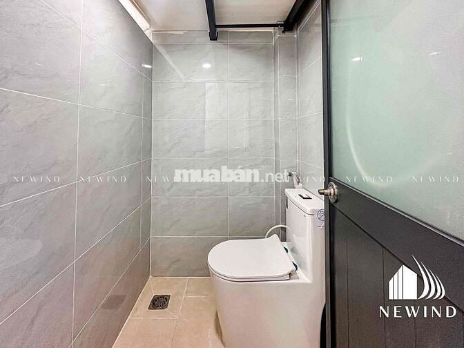 Cho thuê Căn hộ Duplex có cửa sổ to Ngay Trung Tâm Q7