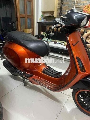 cần bán Vespa Sprint 150 đk 1-2021
