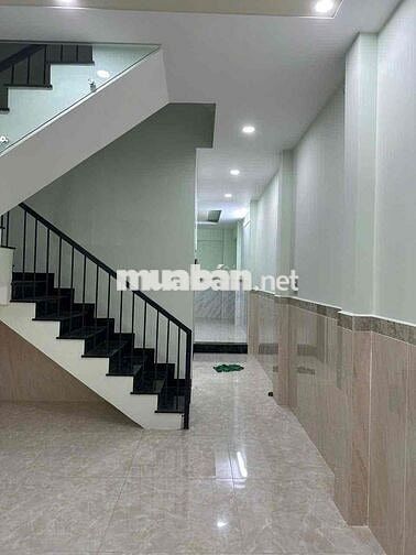 NHÀ MẶT TIỀN ĐƯỜNG SỐ P9 GÒ VẤP CÓ THANG MÁY