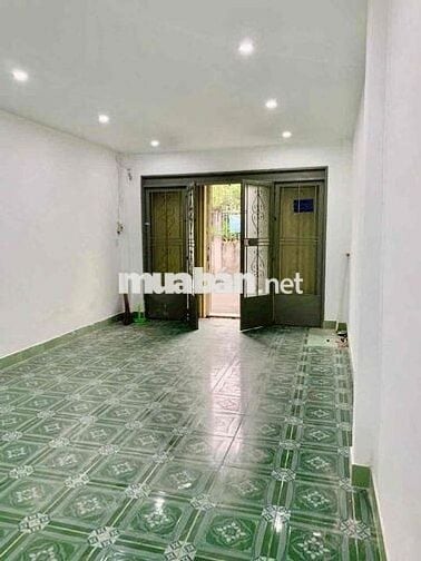 Nhà Mới 4x10m (1Lầu Suốt) Hẻm Tải 8m Thông. LÊ THÚC HOẠCH. Tân Phú