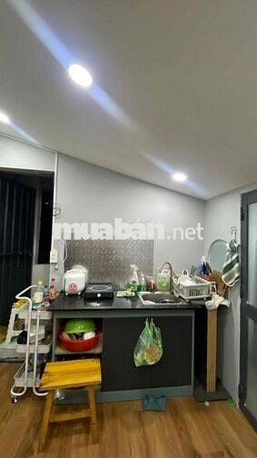 2PN cửa sổ - Tách bếp - Ban công riêng Nguyễn Kiệm