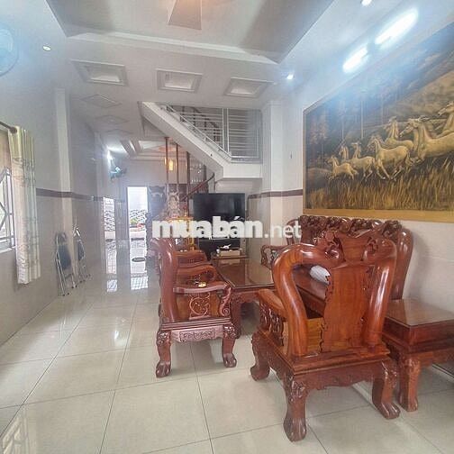Cho thuê nhà chính chủ fun nội thất 
