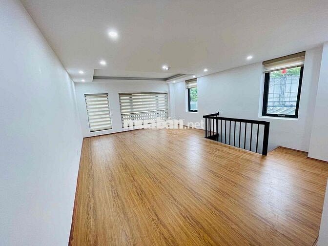 CHO THUÊ MẶT BẰNG GÁC LỬNG VỪA MỚI XÂY DỰNG - HOÀ XUÂN