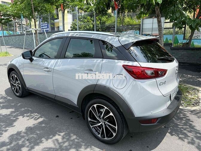 Mazda CX3 Deluxe 2025 Thái Lan Bạc 3.800km