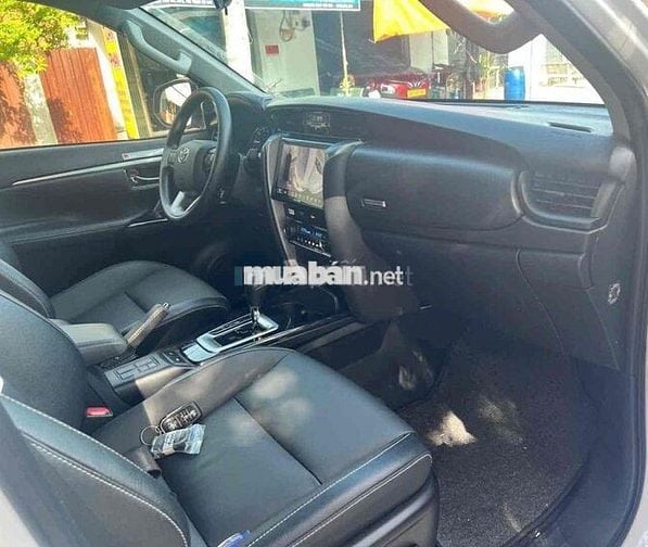 FORTUNER 2.4G TỰ ĐỘNG MÁY DẦU SIÊU LƯỚT