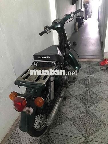 Honda Super Cub 50 Xanh Cổ điển
