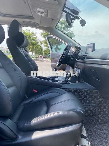 Mazda Mazda 3 2017 1.5AT Trắng 76.500km