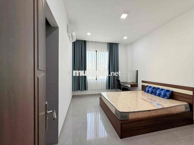NHÀ NGUYÊN CĂN 3 PHÒNG NGỦ Ở VÀ KINH DOANH SẠCH MẶT TIỀN ĐƯỜNG KHU PHƯ