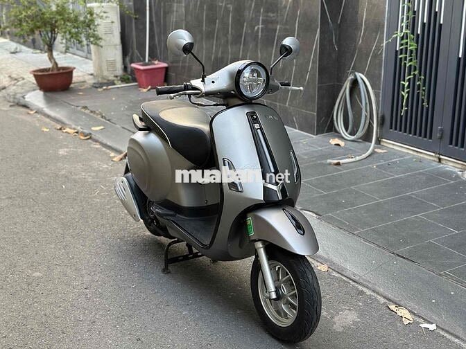 🌈Cần bán xe Vespa 50cc Đk 2023 bstp chính chủ