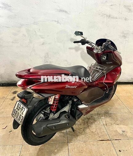 Honda PCX Đỏ Xăng