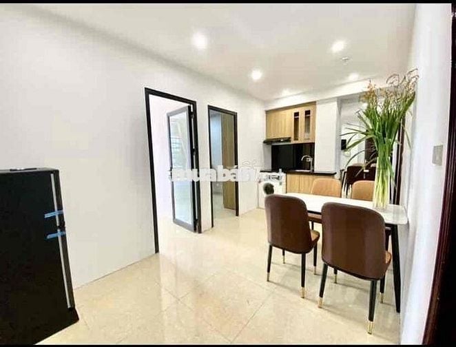 Cho Thuê 2 ngủ 1 khách mặt phố Trung Kính
