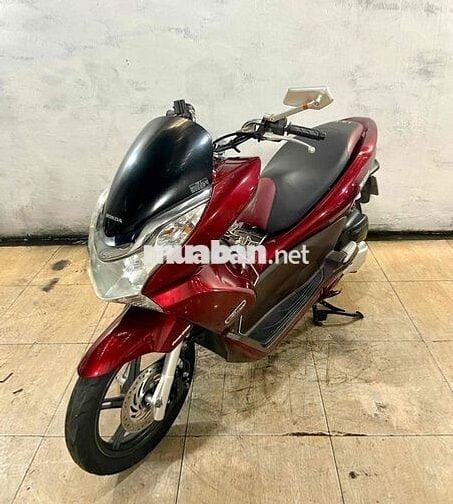 Honda PCX Đỏ Xăng