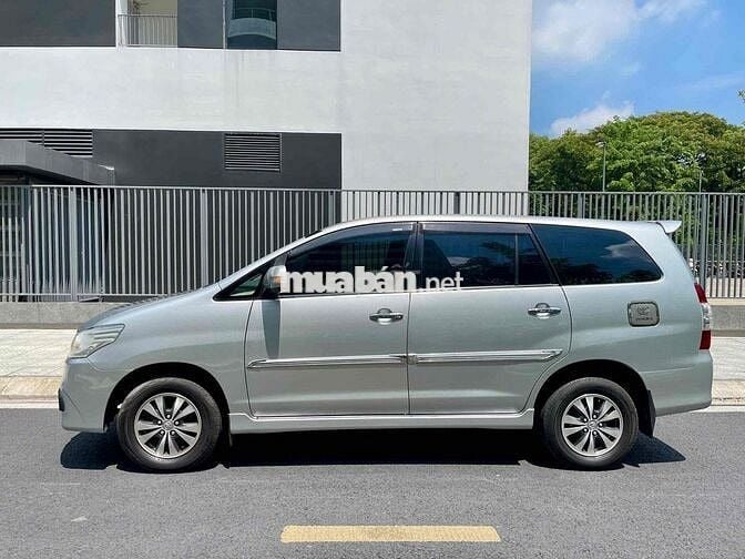 Toyota Innova 2016 Số tự động Bạc 103772 km