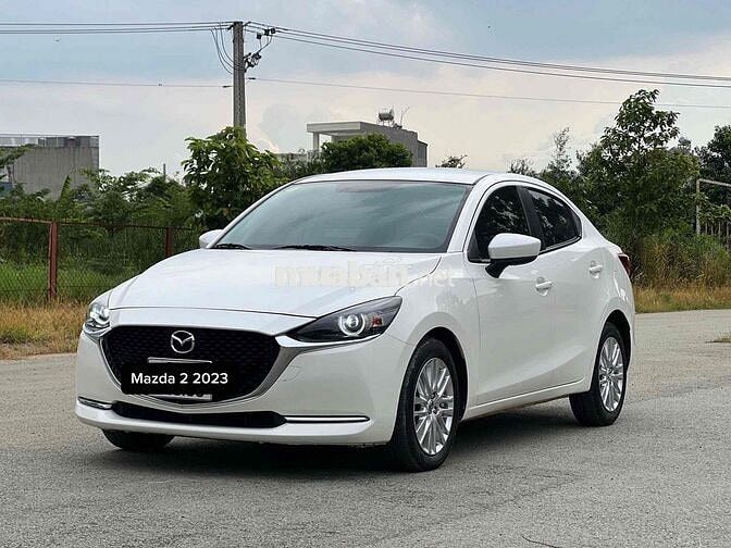 Mazda Mazda 2 Luxury 2023 15000 km Trắng
