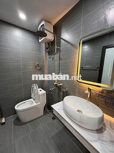 Cgho thuê nhà ngõ 156 Lim Ngưu - Ô tô đỗ cửa - 30m2 - 4 tầng