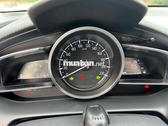 Mazda Mazda 2 Luxury 2023 15000 km Trắng