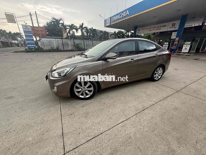 Hyundai Accent 2011 Tự động Nâu