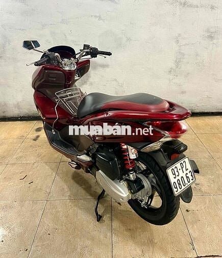 Honda PCX Đỏ Xăng