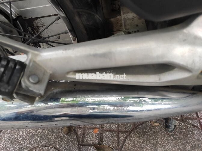 Honda Wave xương cá tím hoa cà chưa rớt đầu