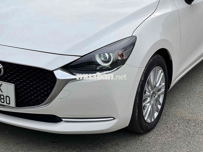 Mazda Mazda 2 Luxury 2023 15000 km Trắng