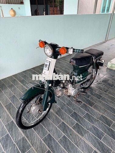Honda Cub 81/50 có đề zin hàng cũng hiếm 🥰