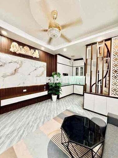 Bán Nhà Đông Thiên-Hoàng Mai-Nhà 5tầng,30m FuLL Nội Thất