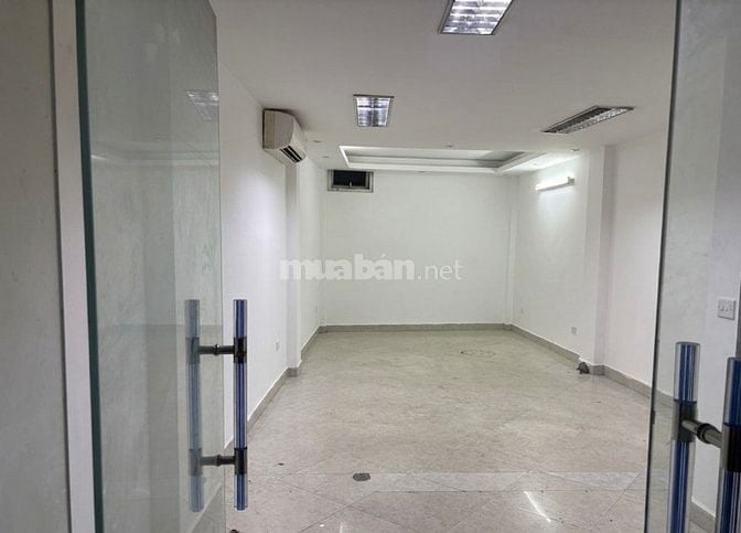 [Đống Đa] Chính chủ cho thuê văn phòng KD Pháo Đài Láng