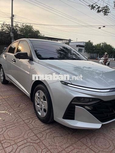 Hyundai Accent 2025 Số sàn 16000 km Bạc