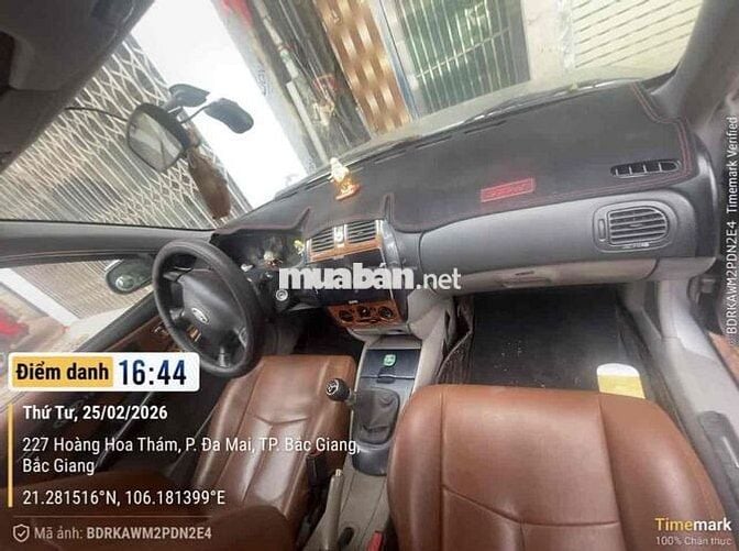 Ford Laser 2024 Bạc 5 chỗ