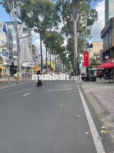 ĐẠI HỌC KINH TẾ - MẶT TIỀN NGUYỄN TRI PHƯƠNG, Q.10 - 4x17m - 2 TẦNG 